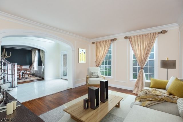 4 Windy Hill Rd, Green Brook Twp., NJ 08812