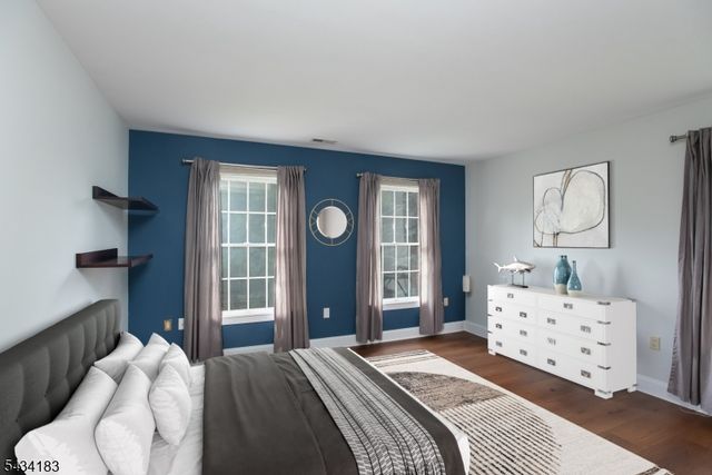 4 Windy Hill Rd, Green Brook Twp., NJ 08812