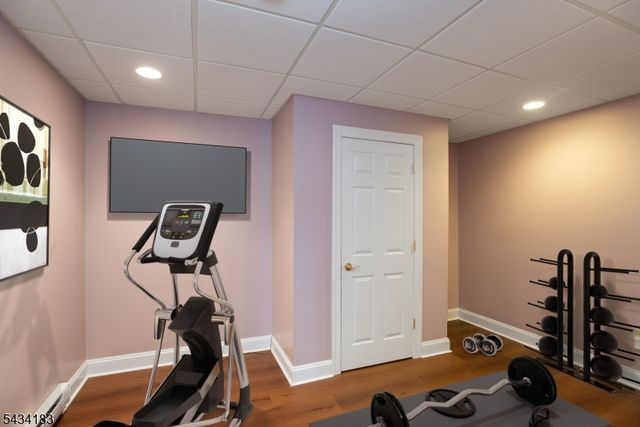 4 Windy Hill Rd, Green Brook Twp., NJ 08812
