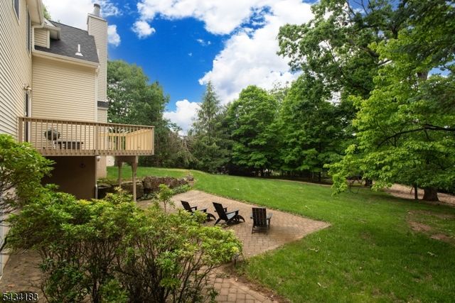 4 Windy Hill Rd, Green Brook Twp., NJ 08812