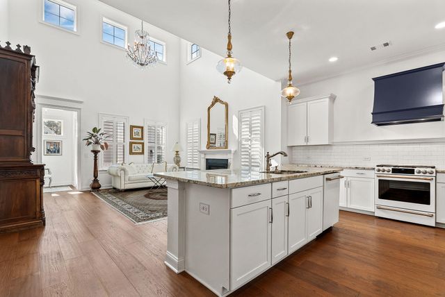 3998 Capensis Lane, Ravenel, SC 29470