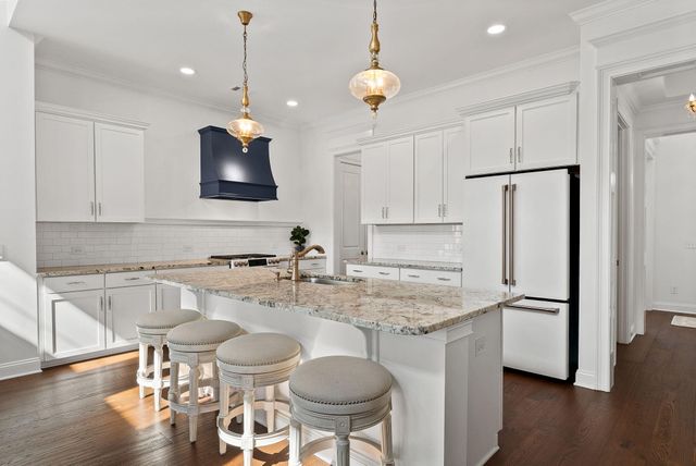 3998 Capensis Lane, Ravenel, SC 29470