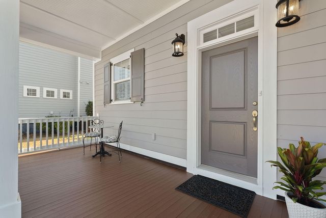 3998 Capensis Lane, Ravenel, SC 29470