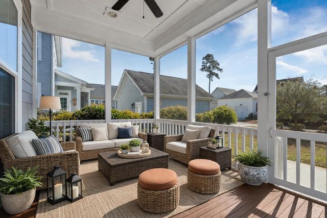 3998 Capensis Lane, Ravenel, SC 29470