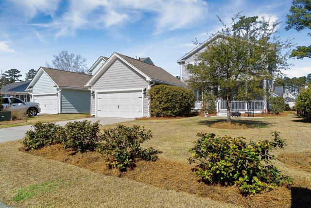 3998 Capensis Lane, Ravenel, SC 29470