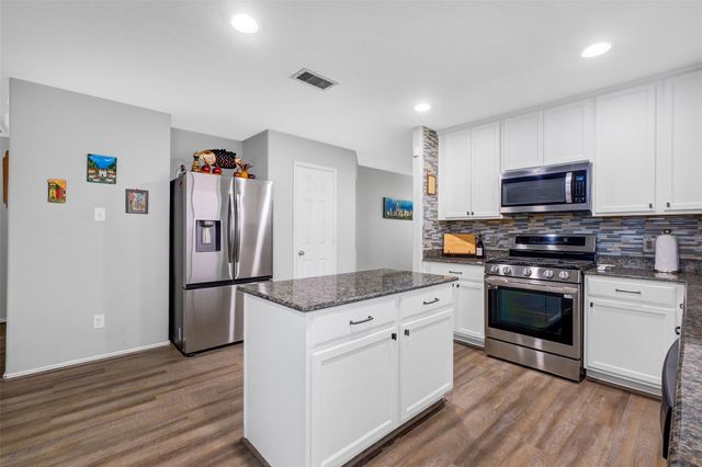 11946 Dalkey Drive, Houston, TX 77051