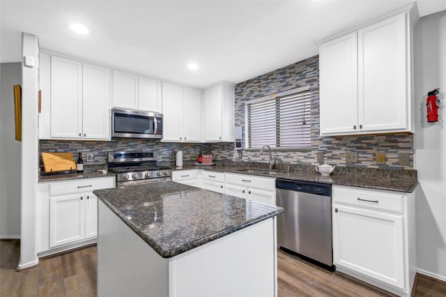 11946 Dalkey Drive, Houston, TX 77051