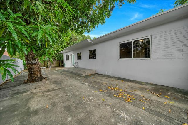 3181 NW 5th Ave, Miami, FL 33127