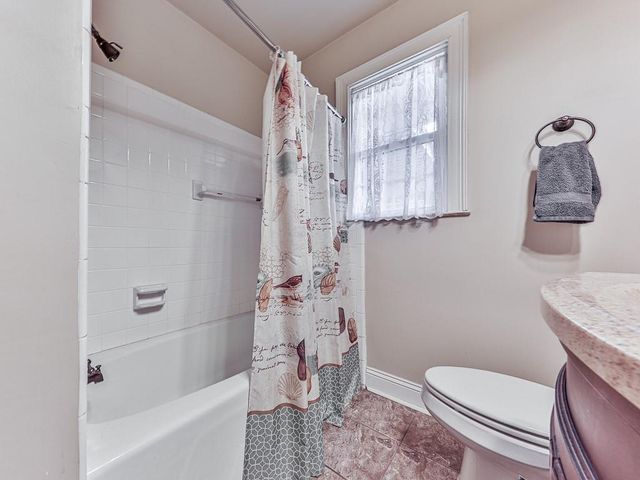 257 Iracille Lane NE, Calhoun, GA 30701
