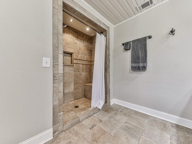 257 Iracille Lane NE, Calhoun, GA 30701