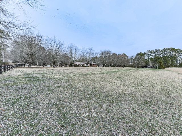 257 Iracille Lane NE, Calhoun, GA 30701