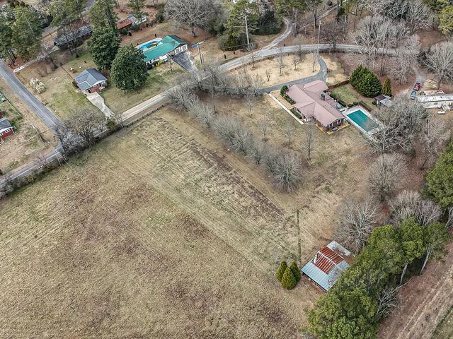 257 Iracille Lane NE, Calhoun, GA 30701