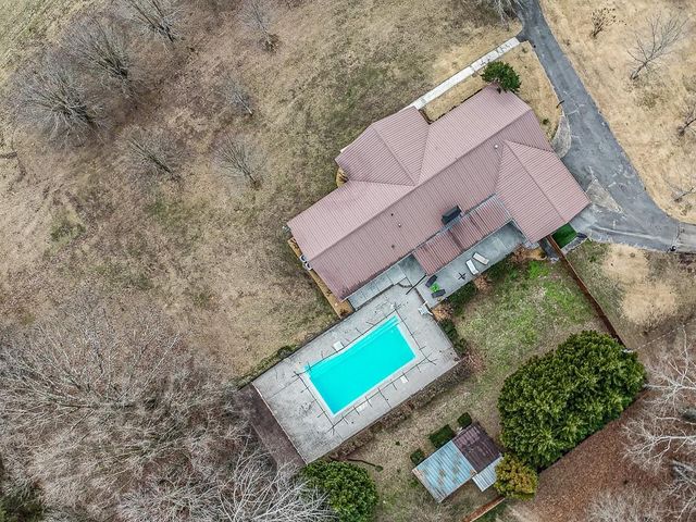 257 Iracille Lane NE, Calhoun, GA 30701