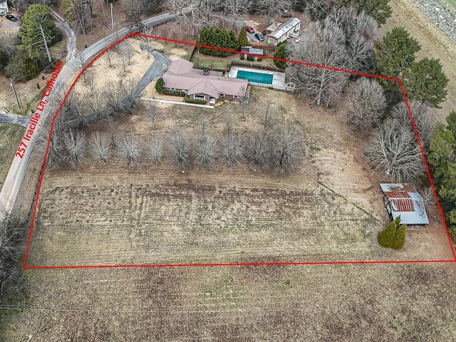 257 Iracille Lane NE, Calhoun, GA 30701