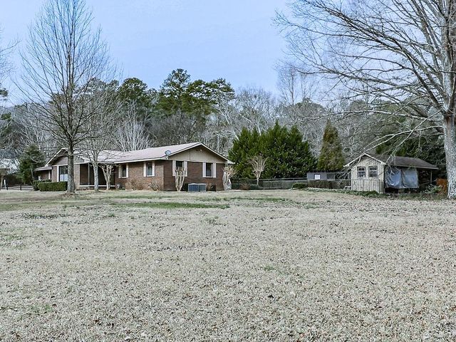 257 Iracille Lane NE, Calhoun, GA 30701