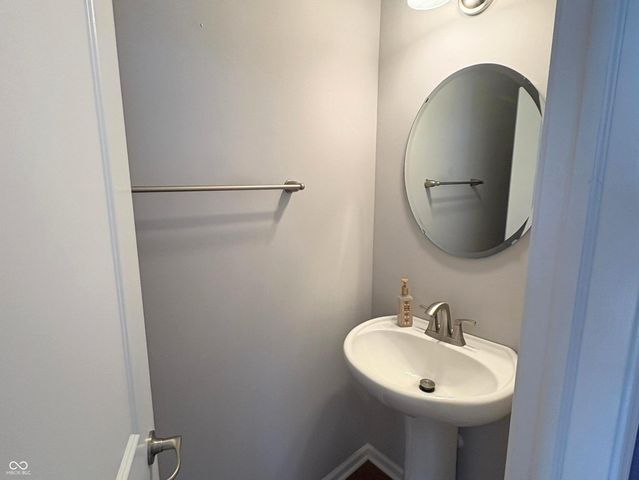 13503 Erlen Drive, Fishers, IN 46037