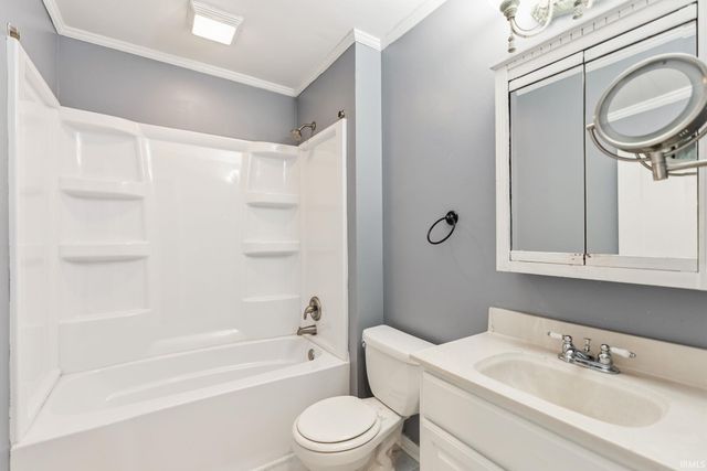 515 Ward Drive, Fort Wayne, IN 46825