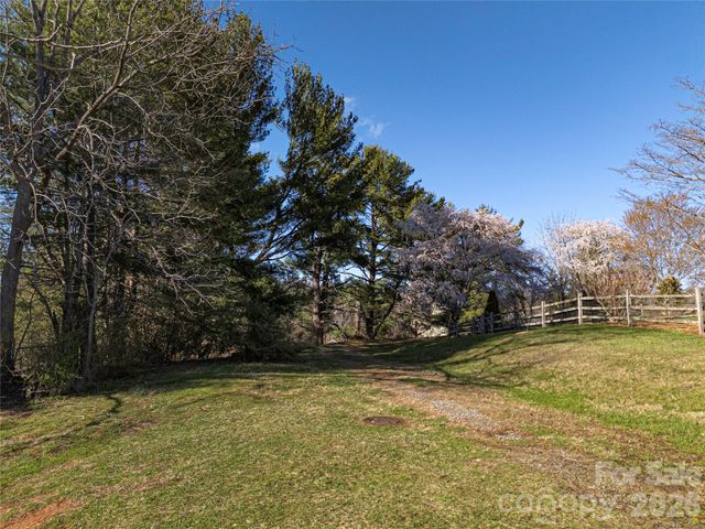 14 Mountain Terrace, Asheville, NC 28806