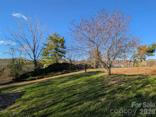 14 Mountain Terrace, Asheville, NC 28806