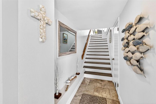 132 1ST STREET E 106, Tierra Verde, FL 33715