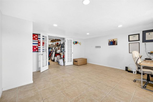 132 1ST STREET E 106, Tierra Verde, FL 33715