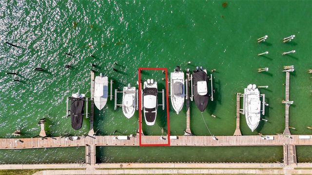 132 1ST STREET E 106, Tierra Verde, FL 33715