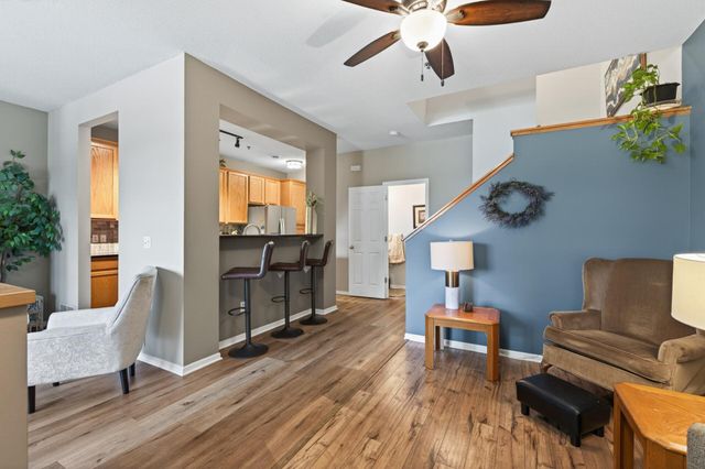 11304 Aberdeen Circle NE B, Blaine, MN 55449