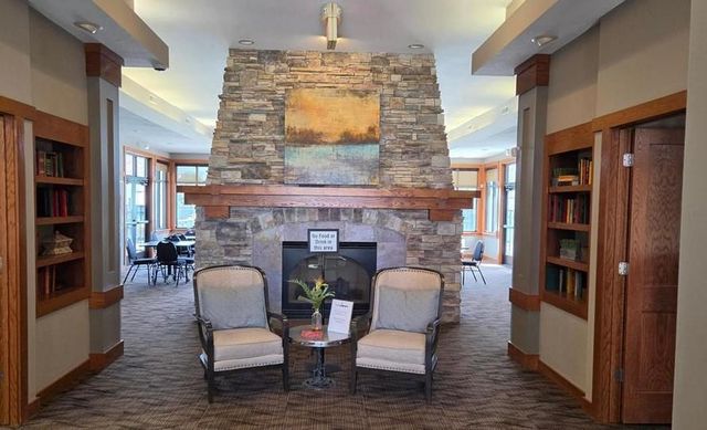 11304 Aberdeen Circle NE B, Blaine, MN 55449