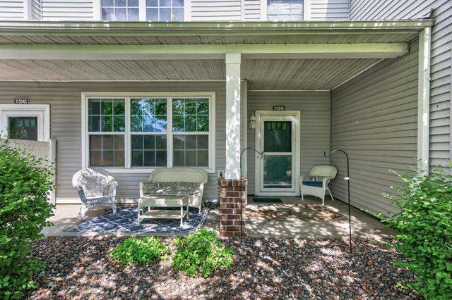 11304 Aberdeen Circle NE B, Blaine, MN 55449