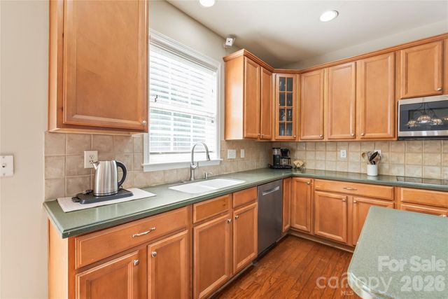 1906 Birchbrook Court, Harrisburg, NC 28075