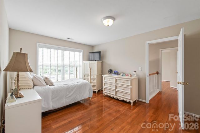 1906 Birchbrook Court, Harrisburg, NC 28075