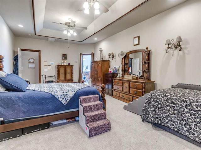 10121 Cottonwood Drive, Newalla, OK 74857