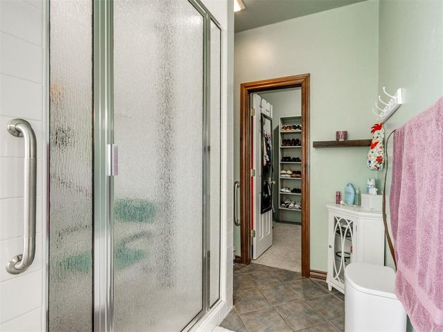 10121 Cottonwood Drive, Newalla, OK 74857