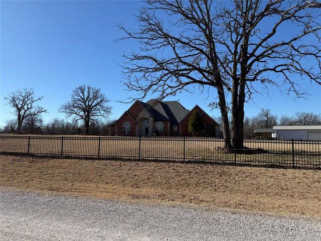 10121 Cottonwood Drive, Newalla, OK 74857