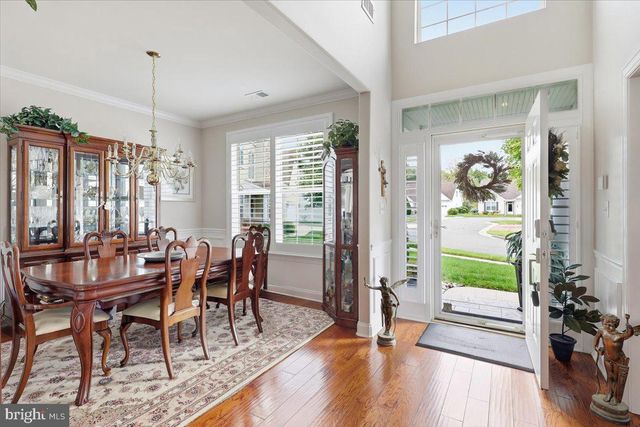 904 SWEET BRIAR CIR, Woodbury, NJ 08096