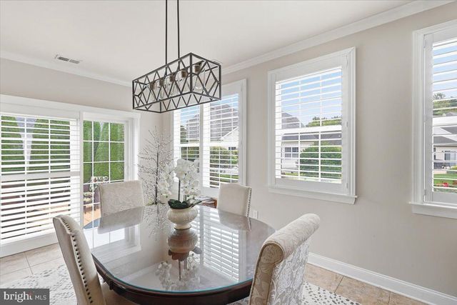 904 SWEET BRIAR CIR, Woodbury, NJ 08096