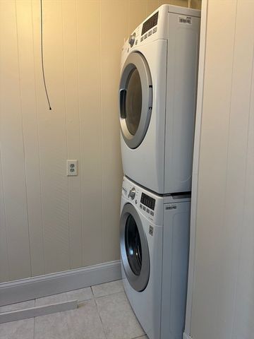 91 Marion 2, Somerville, MA 02143