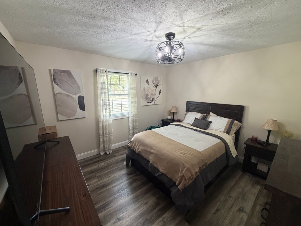 Image 13 of property listing at 312 Randolph Drive, Centralia, IL 62801
