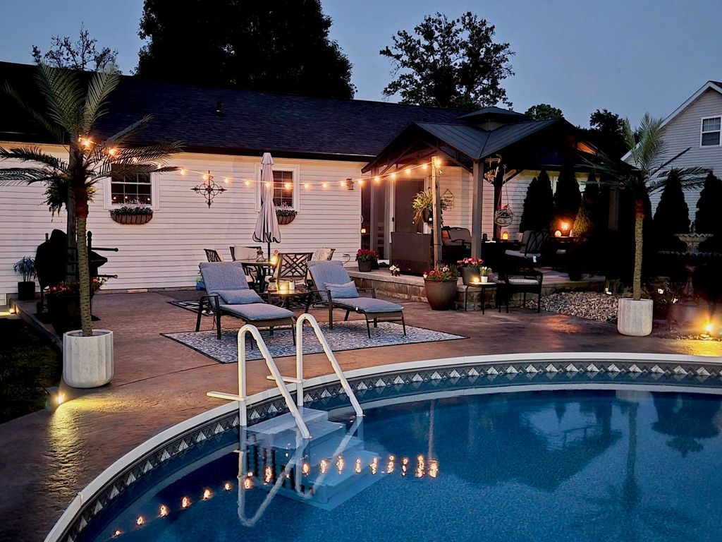 Image 27 of property listing at 312 Randolph Drive, Centralia, IL 62801