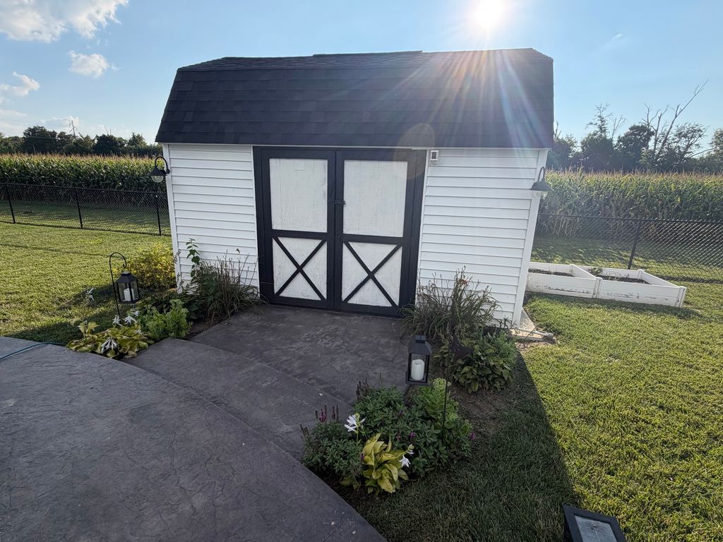 Image 28 of property listing at 312 Randolph Drive, Centralia, IL 62801