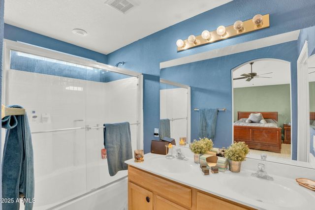 1714 W HIDDENVIEW Drive, Phoenix, AZ 85045