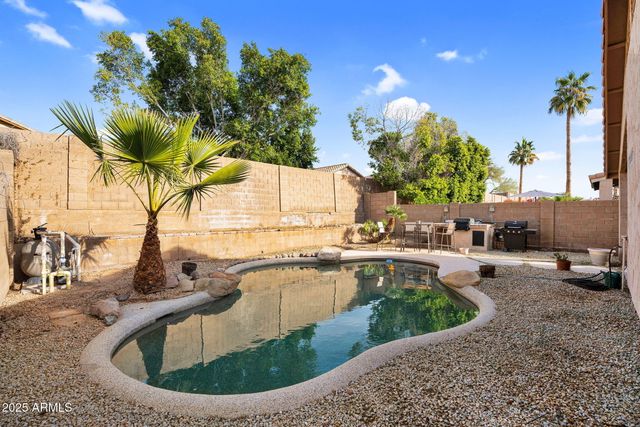 1714 W HIDDENVIEW Drive, Phoenix, AZ 85045