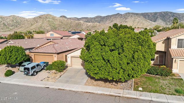 1714 W HIDDENVIEW Drive, Phoenix, AZ 85045