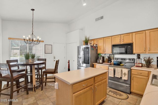 1714 W HIDDENVIEW Drive, Phoenix, AZ 85045