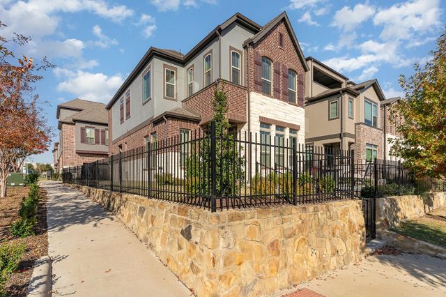 7104 Amber Grove Court, Dallas, TX 75231