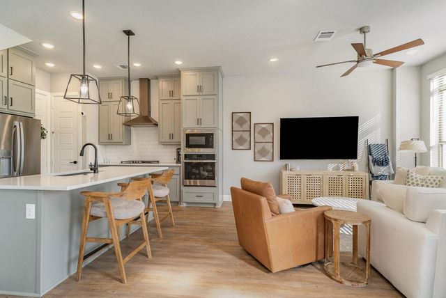7104 Amber Grove Court, Dallas, TX 75231