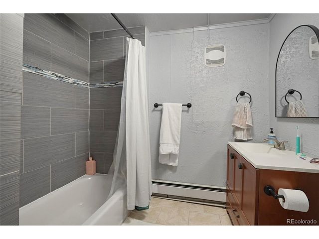 1736 N Washington St, Denver, CO 80203
