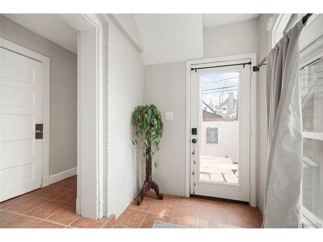 1736 N Washington St, Denver, CO 80203