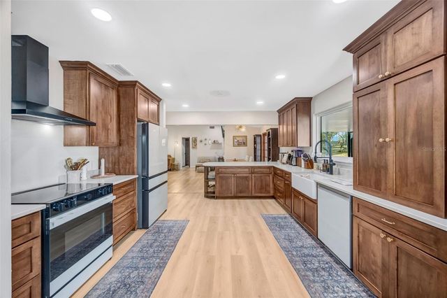 9642 SUNNYSLOPE LANE, Wesley Chapel, FL 33545