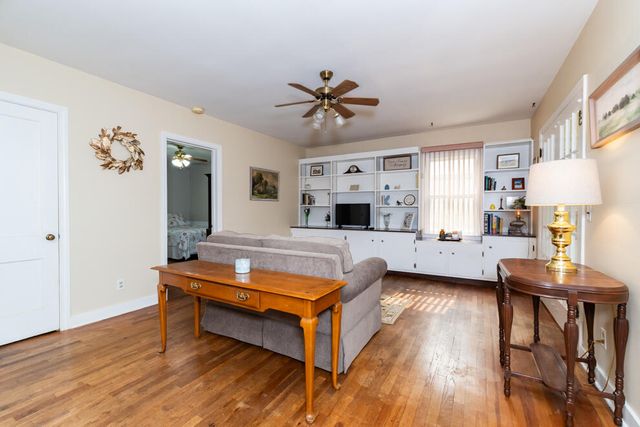 420 Evelyn Avenue, Kalamazoo, MI 49001